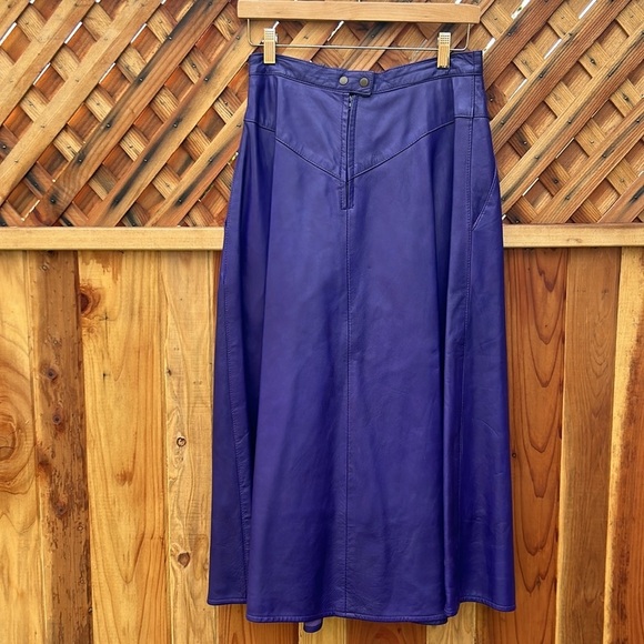 Erez Vintage Purple Leather Maxi Skirt 1980's Flare Read Description For Sizing - Picture 4 of 5